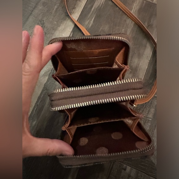 Park Ave Collection Purse - Picture 2 of 5